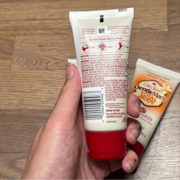 NEW Old Spice Gentle Man's Total Body Deodorant Cream - Picture 3 of 3